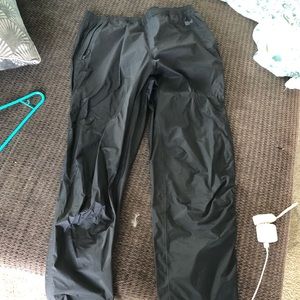 Patagonia waterproof hardshell pants size L-XL